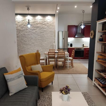 Central & Comfortable, 70M² Apt In Neos Kosmos Athena Bagian luar foto