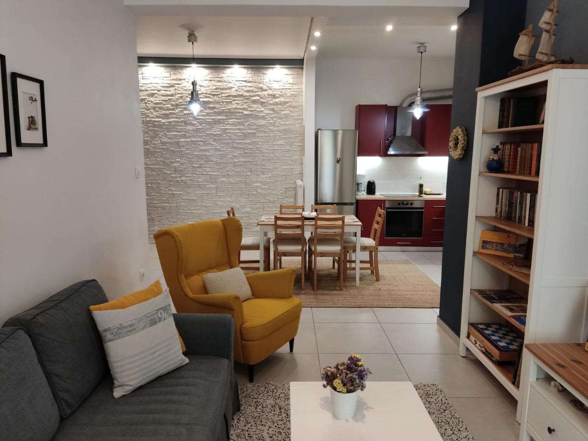 Central & Comfortable, 70M² Apt In Neos Kosmos Athena Bagian luar foto
