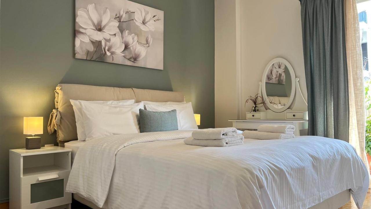 Central & Comfortable, 70M² Apt In Neos Kosmos Athena Bagian luar foto