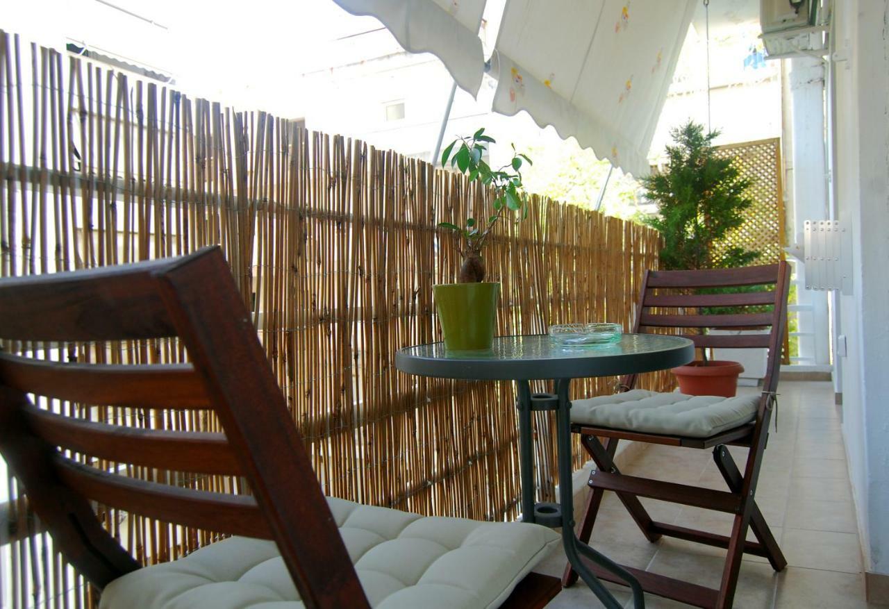 Central & Comfortable, 70M² Apt In Neos Kosmos Athena Bagian luar foto